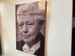 Billede af bogen Den poetiske politiker