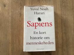 Billede af bogen Sapiens - en kort historie om menneskeheden