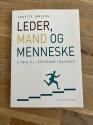 Billede af bogen Leder, mand og menneske: 5 trin til lederskab i balance