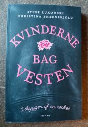 Billede af bogen Kvinderne bag vesten: I skyggen af en rocker 