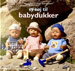 Billede af bogen Sy tøj til babydukker 