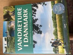 Billede af bogen Vandreture i Danmark