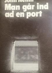 Billede af bogen Man går ind af en port **