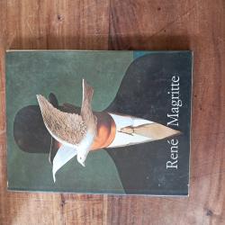 Billede af bogen RENE MAGRITTE. 1898-1967. Die Gesetze des Absurden.