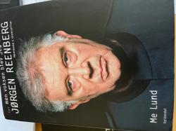 Billede af bogen Men voksen bliver jeg aldrig Jørgen Reenberg