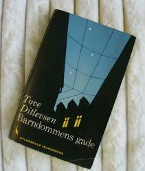 Billede af bogen Barndommens gade