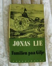 Billede af bogen Familien paa Gilje