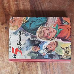 Billede af bogen De 5 pg spionerne