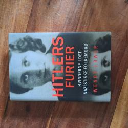 Billede af bogen Hitlers furier