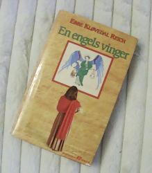 Billede af bogen En engels vinger