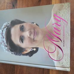Billede af bogen Mary - en hyldest til kronprinsessen