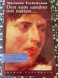 Billede af bogen Den som vandrer om natten...