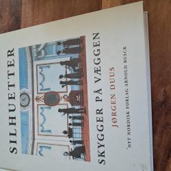 Billede af bogen Silhuetter. Skygger på væggen. 
