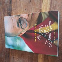 Billede af bogen Den åbne vej. En rejse med Dalai Lama