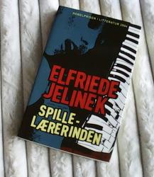 Billede af bogen Spillelærerinden