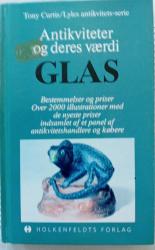 Billede af bogen Antikviteter og deres værdi glas