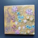 Billede af bogen Silk Ribbon Embroidery