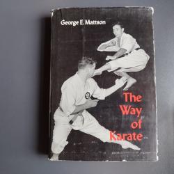 Billede af bogen The Way of Karate.