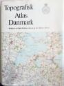 Billede af bogen   Topografisk Atlas Danmark. 82 kortudsnit med beskrivelse. English Summary.