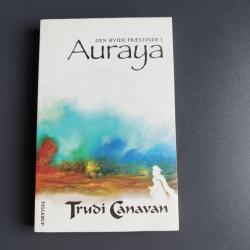 Billede af bogen Auraya. Den Hvide Præstinde 1.