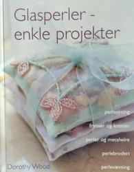 Billede af bogen Glasperler - enkle projekter