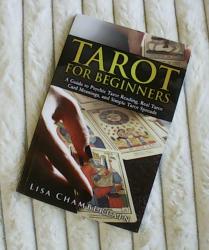 Billede af bogen Tarot for beginners