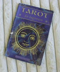 Billede af bogen Tarot for beginners