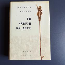 Billede af bogen En hårfin balance