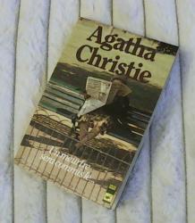 Billede af bogen Un meurtre sera commis le... Billede af bogen Un meurtre sera commis le...