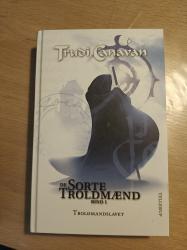 Billede af bogen De sorte troldmænd - bind 1 - troldmandslavet 