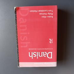 Billede af bogen Danish- A Complete Grammar.