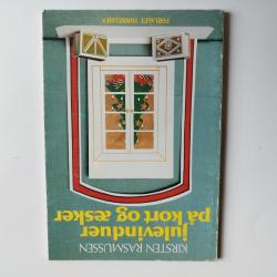 Billede af bogen Julevinduer på kort og æsker.