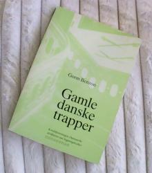Billede af bogen Gamle danske trapper Billede af bogen Gamle danske trapper