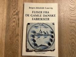 Billede af bogen Fliser fra de gamle danske fabrikker