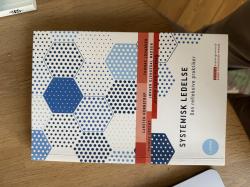 Billede af bogen Systemisk ledelse Den refleksive praktiker