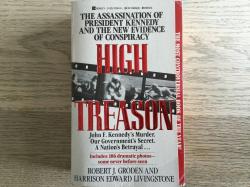 Billede af bogen High treason