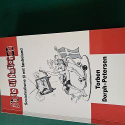 Billede af bogen Digte til nationen. Socialrealisme til mit fædreland. 