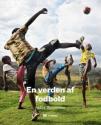 Billede af bogen En verden af fodbold