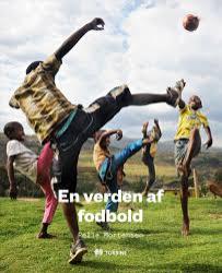 Billede af bogen En verden af fodbold