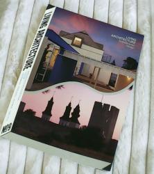 Billede af bogen Living Architecture No. 9 - Scandinavian Design