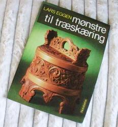 Billede af bogen Mønstre til træskæring