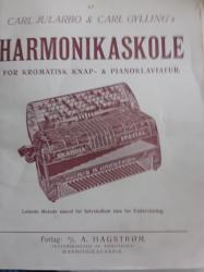 Billede af bogen Harmonikaskole dor kromatisk knap- & pianiklaviaturviatur