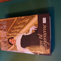 Billede af bogen Vejen til stjernerne Billede af bogen Vejen til stjernerne