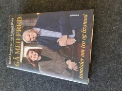 Billede af bogen Gå med fred - samtaler om tro og livsmod