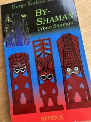 Billede af bogen By-Shaman Urban Shaman (på dansk) Billede af bogen By-Shaman Urban Shaman (på dansk)