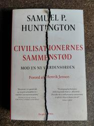 Billede af bogen Civilisationernes sammenstød. Mod en ny verdensorden
