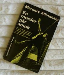 Billede af bogen En morder går amok Billede af bogen En morder går amok