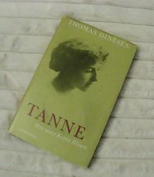 Billede af bogen Tanne - Min søster Karen Blixen Billede af bogen Tanne - Min søster Karen Blixen