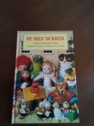 Billede af bogen SY SELV DUKKER Billede af bogen SY SELV DUKKER