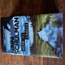 Billede af bogen Mens vi legede